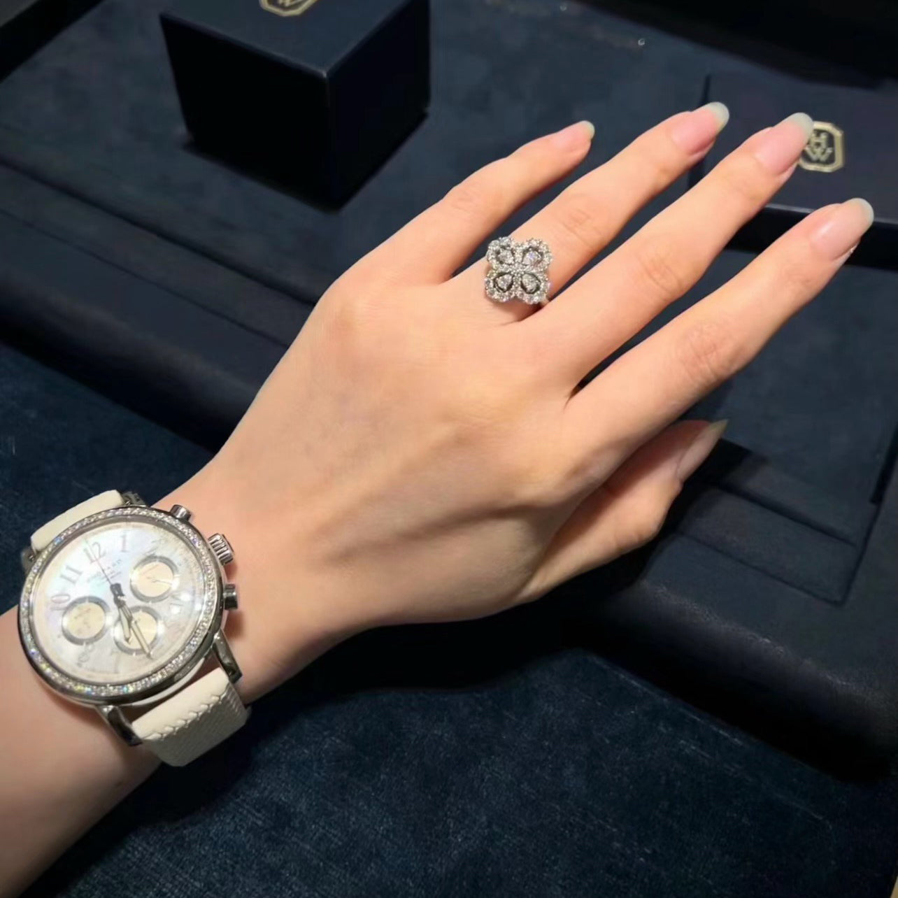 [Amore]LOOP RING FULL MOTIF DIAMOND 16MM SILVE
