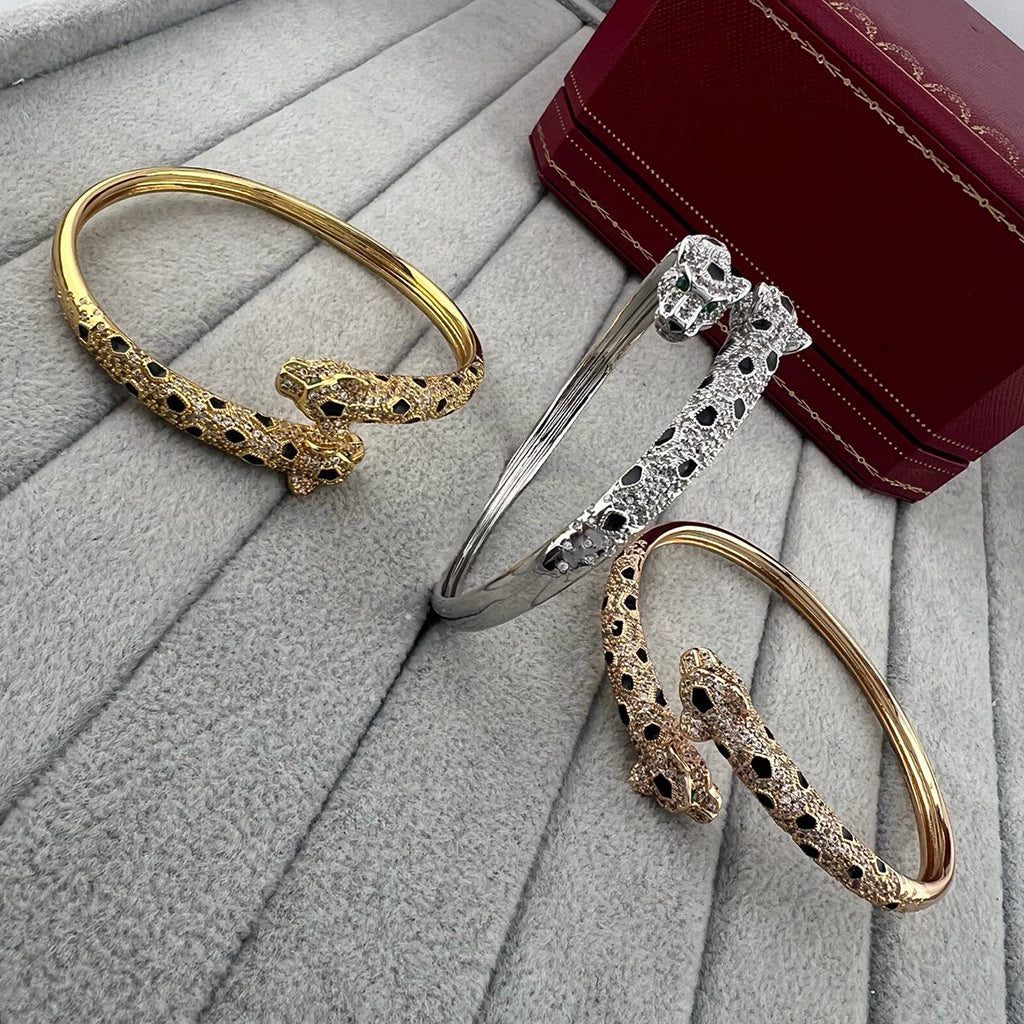 [Amore]PANTHERE DOUBLE HEADED HALF DIAMOND OPEN BRACELET