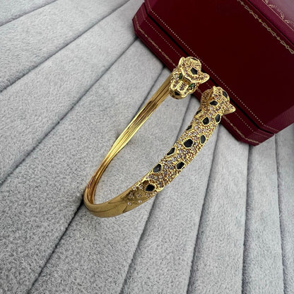 [Amore]PANTHERE DOUBLE HEADED HALF DIAMOND OPEN BRACELET
