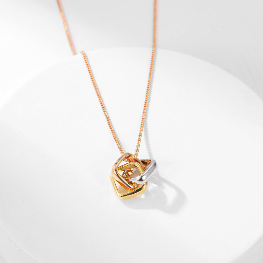 [Amore]TRINITY CUSHION NECKLACE COLLECTION