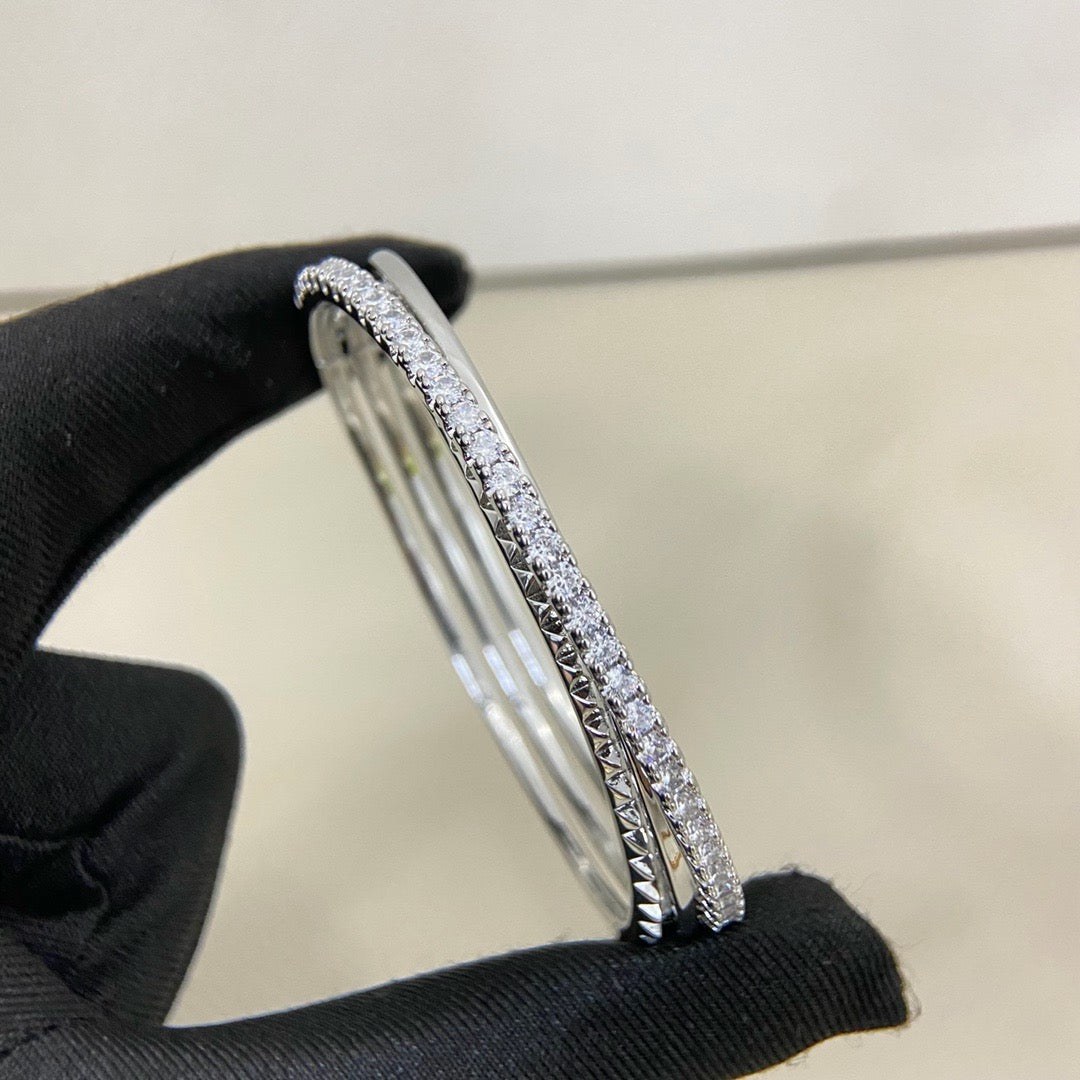 [Amore]ETINCELLE HALF-PAVED DIAMOND BRACELET