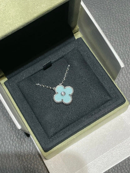 [Amore]CLOVER 1 DIAMOND LIGHT BLUE SILVER NECKLACE