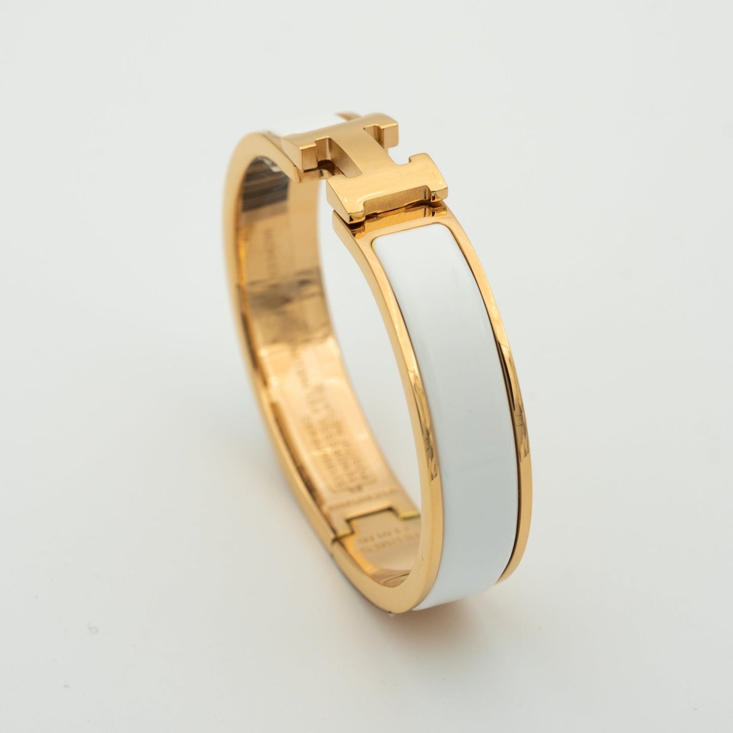 [Amore]H WHITE BRACELET