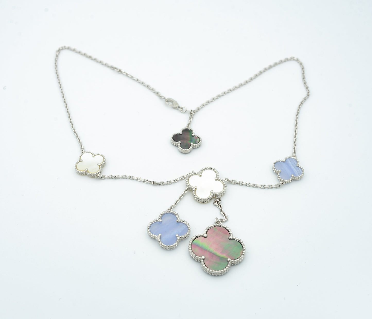 [Amore]CLOVER MOP CHALCEDONY NECKLACE SILVER 6 MOTIF