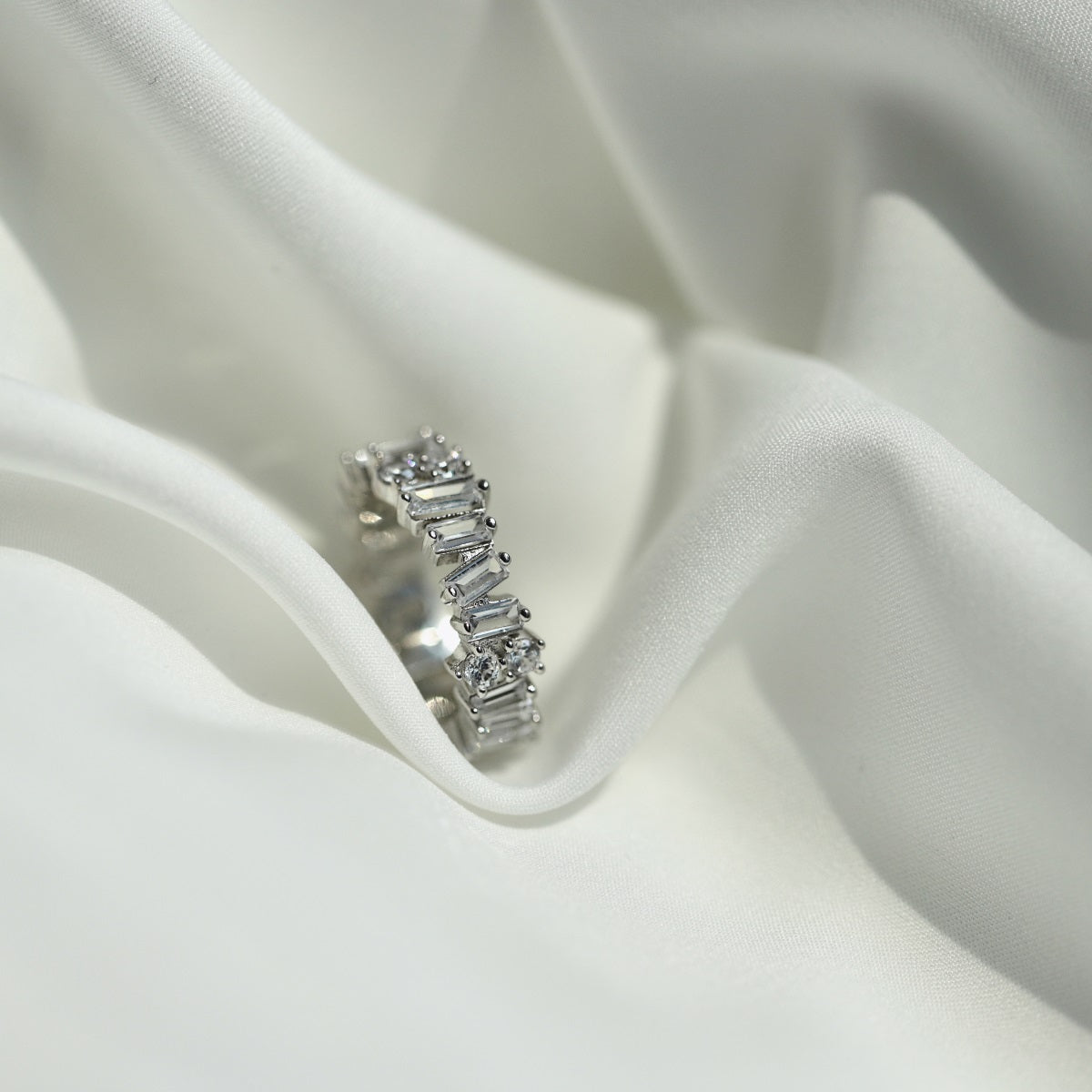 [Amore]Delicate Multi Shape Tennis Ring