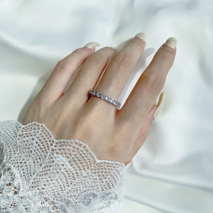 [Amore]Sparkling Round Cut Tennis Ring