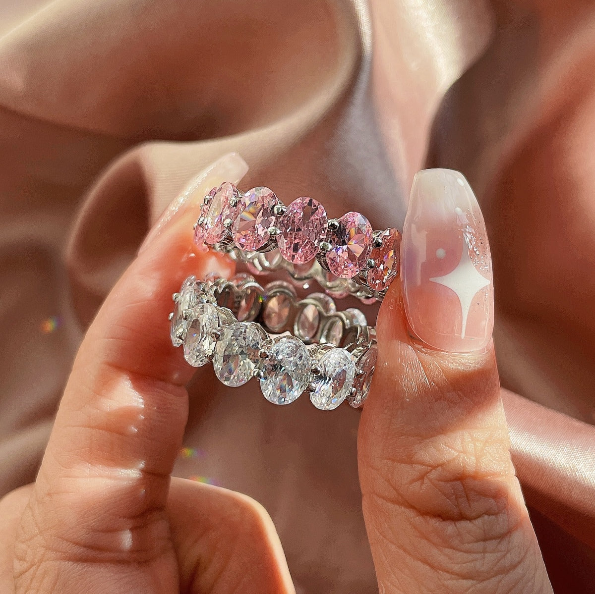 [Amore]Dainty Elongated Cushion Cut Tennis Ring