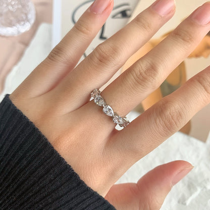 [Amore]Exquisite Pear Cut Tennis Ring