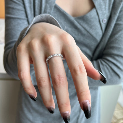 [Amore]Sparkling Round Cut Tennis Ring