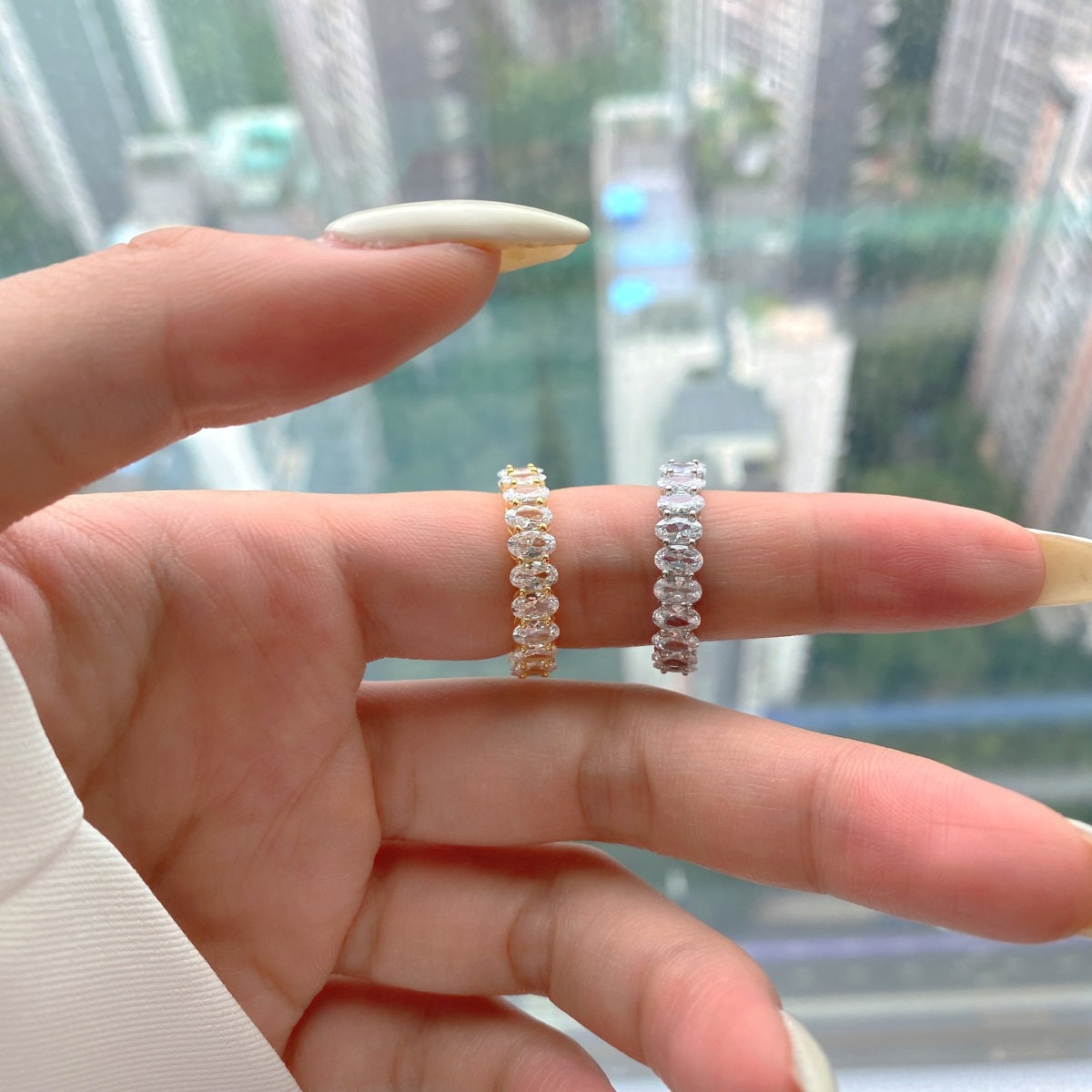 [Amore]Ornate Oval Cut Tennis Ring
