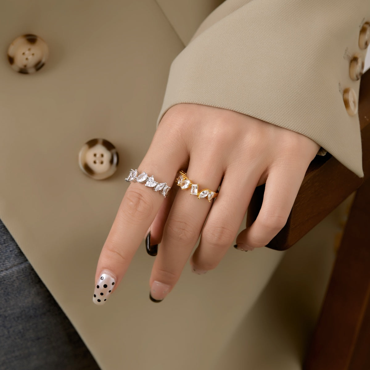 [Amore]Delicate Multi Cut Ring