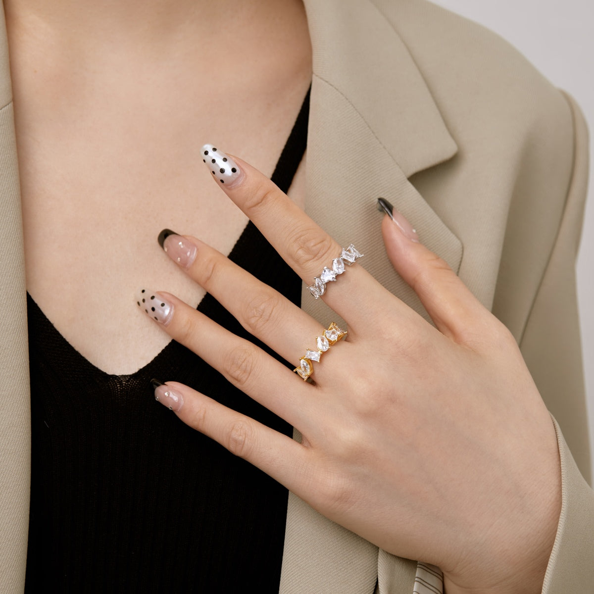 [Amore]Delicate Multi Cut Ring