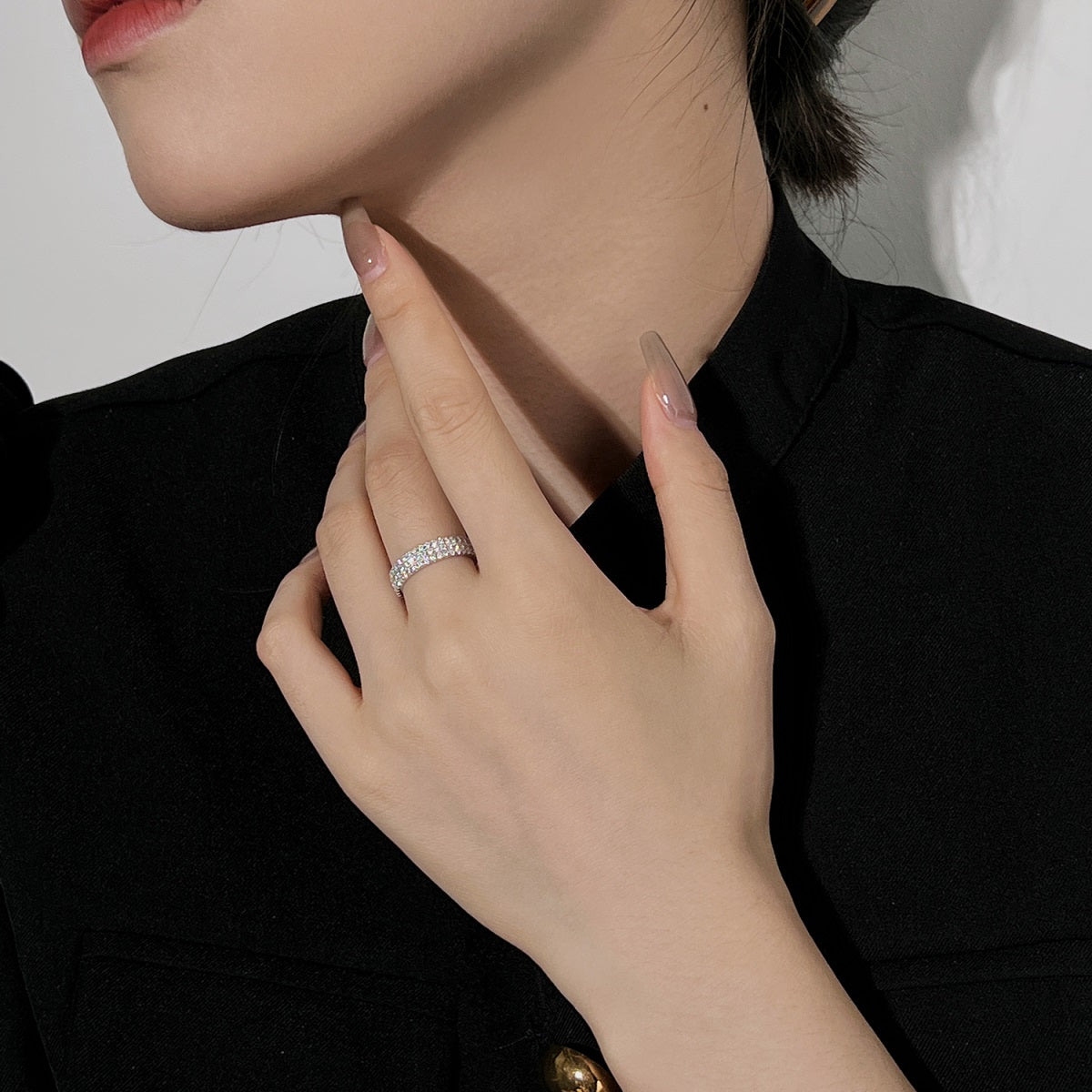 [Amore]Dainty Round Cut Tennis Ring