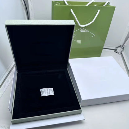 [Amore] VA CLOVER BOX GIFT BAG