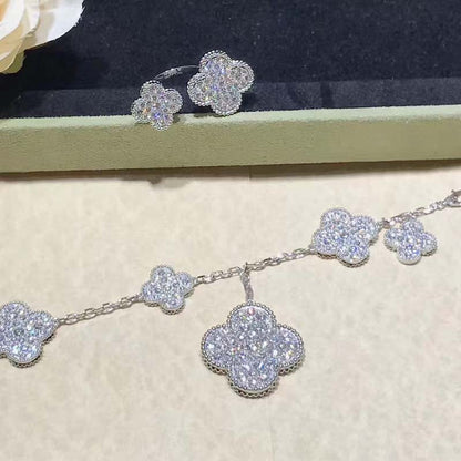 [Amore]CLOVER 6 MOTIFS SILVER DIAMOND BRACELET