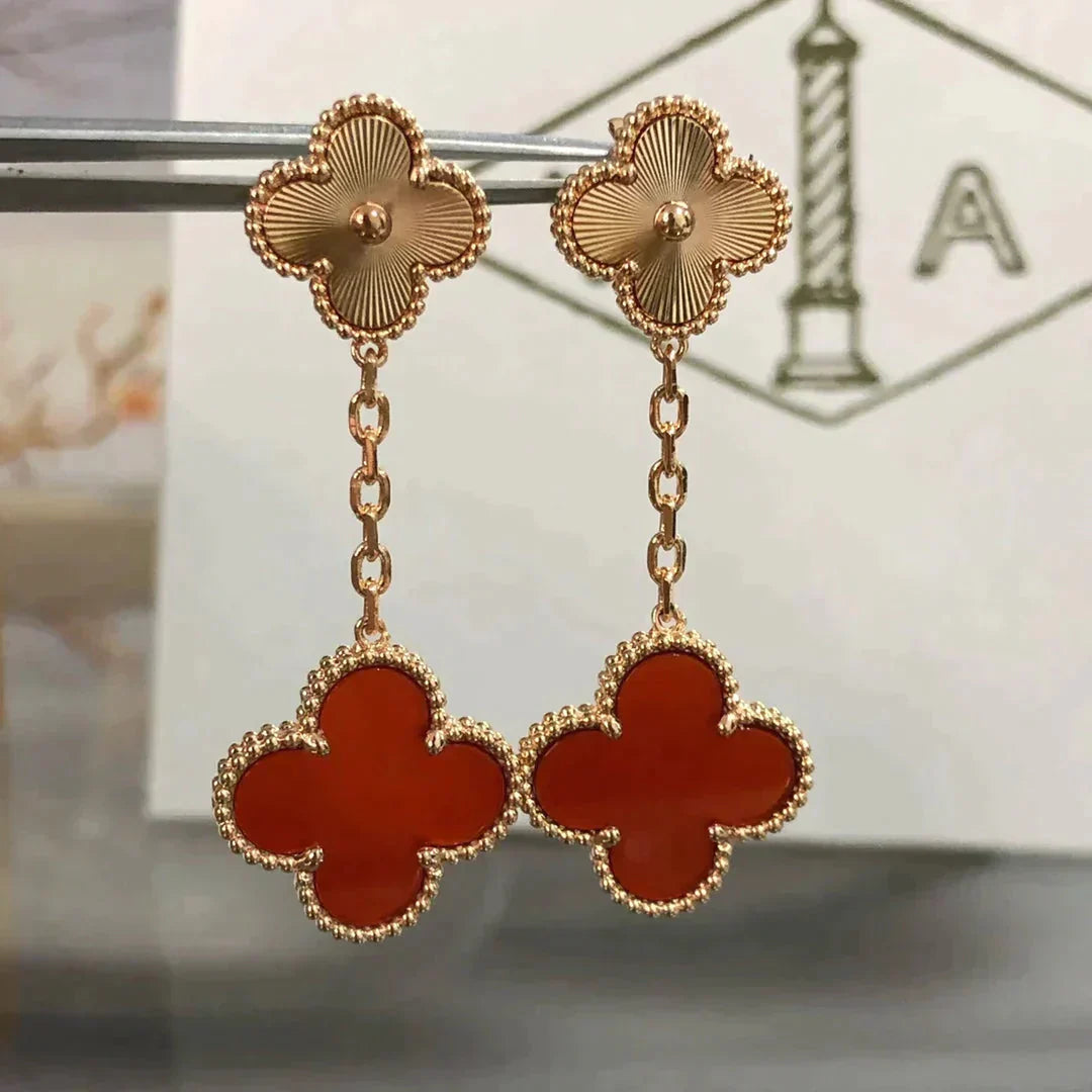 [Amore]CLOVER 2 MOTIF  LASER CARNELIAN EARRINGS