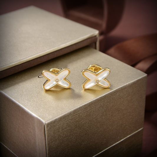 [Amore]JEUX DE WHITE MOP GOLD DIAMOND EARRINGS