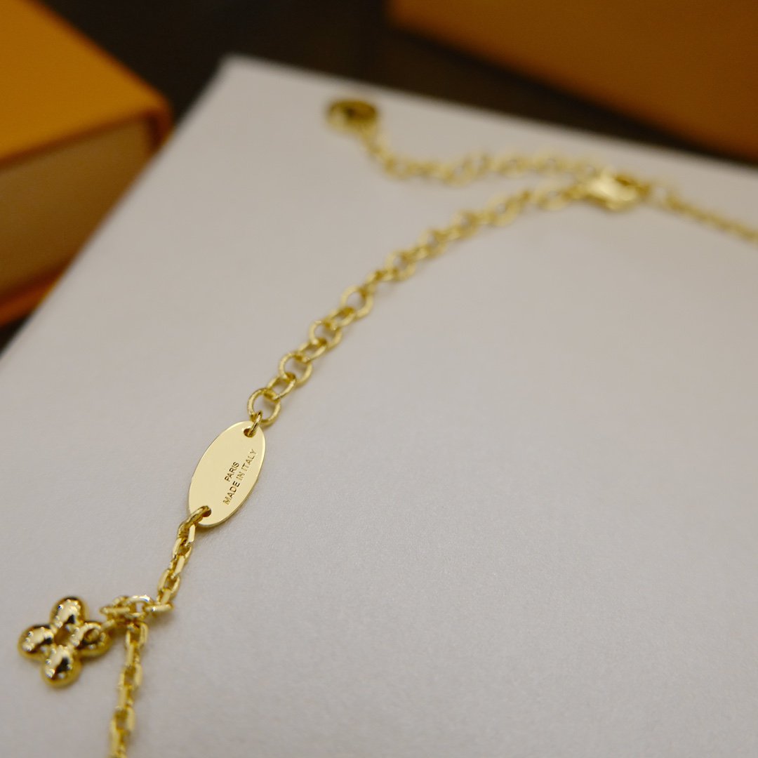 [Amore]BLOOMING SUPPLE NECKLACE BRASS