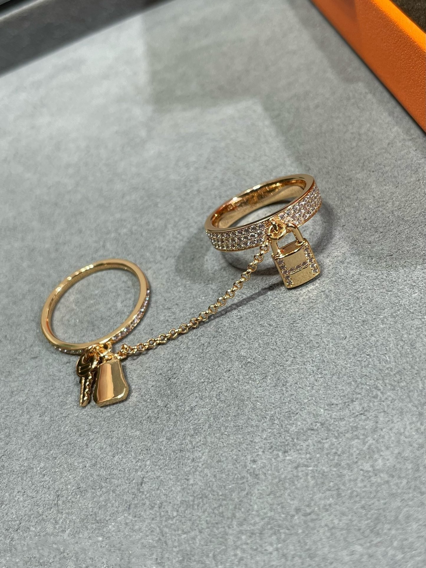 [Amore]HM KELLY CLOCHETTE DOUBLE RING IN  WITH DIAMONDS