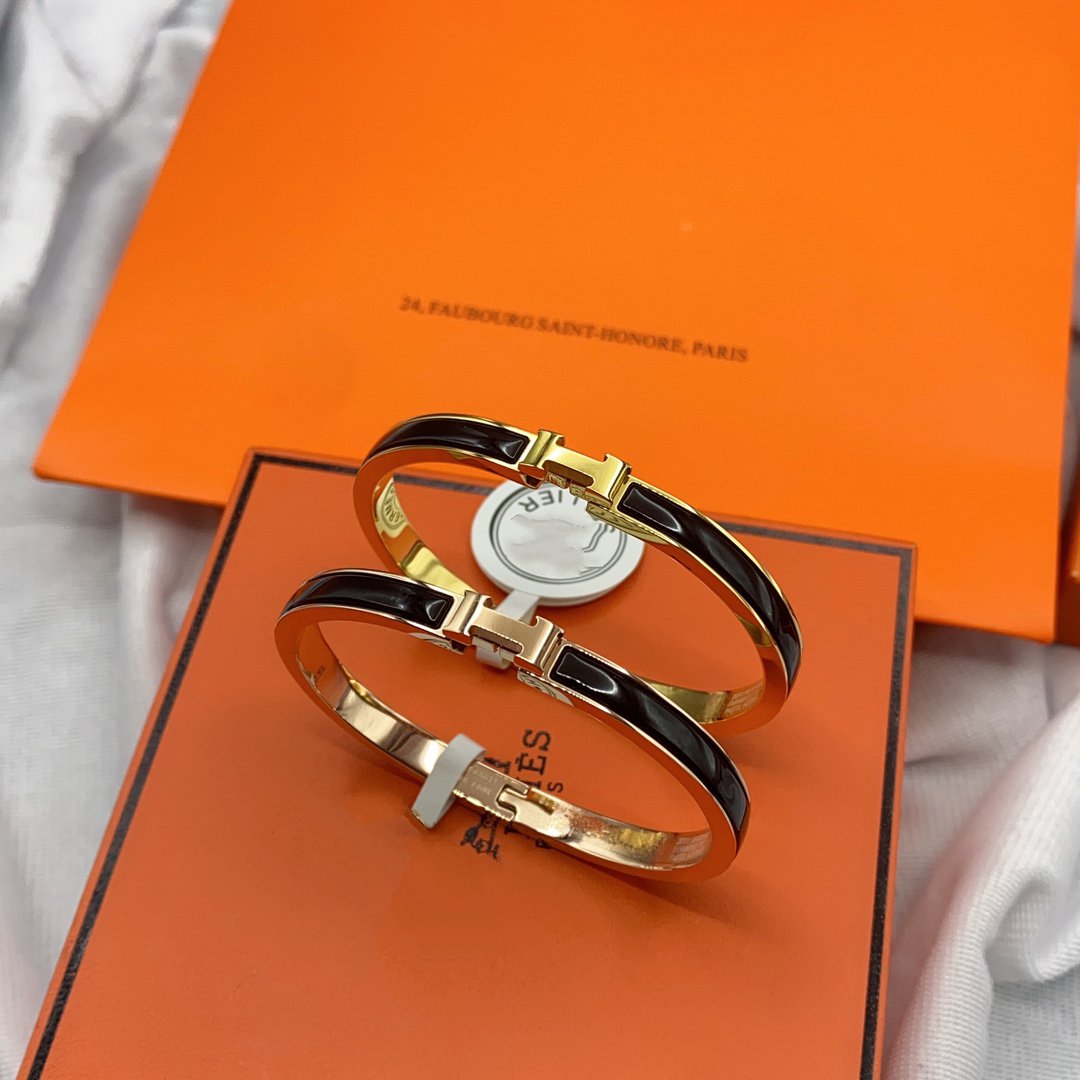 [Amore]CLASSIC HM CLIC BLACK 8MM ENAMEL BRACELET