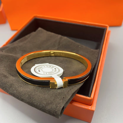 [Amore]CLASSIC HM CLIC BLACK 8MM ENAMEL BRACELET