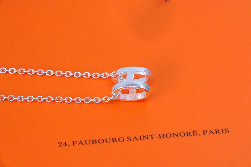 [Amore]HM NECKLACE H LETTER OVAL SERIES