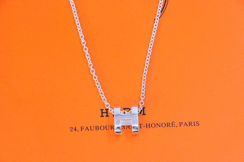 [Amore]HM NECKLACE H LETTER OVAL SERIES