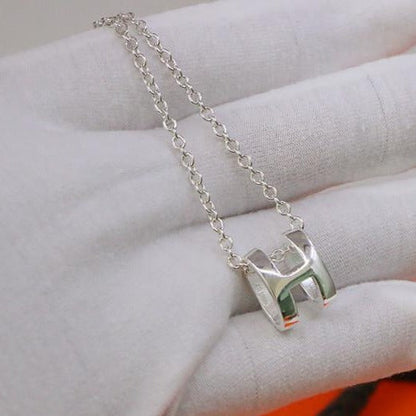 [Amore]HM NECKLACE H LETTER OVAL SERIES
