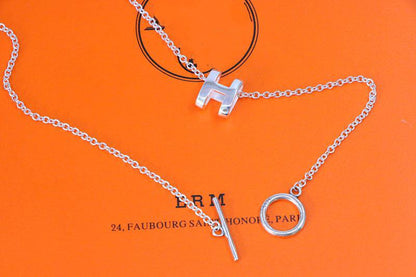 [Amore]HM NECKLACE H LETTER OVAL SERIES