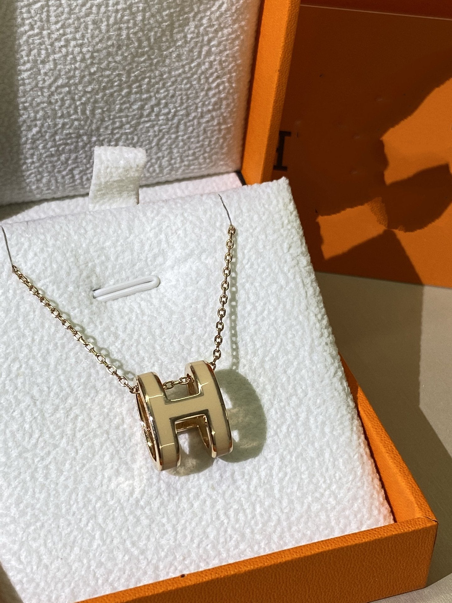 [Amore]HM CLIC YELLOW ENAMEL GOLD NECKLACE