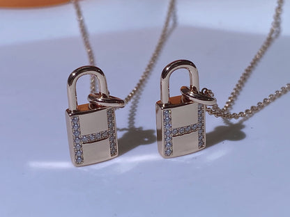 [Amore]HM ADVANCED NICHE LOCK HEAD NECKLACE DIAMONDS