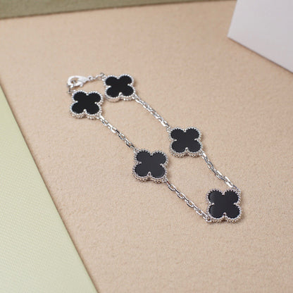 [Amore] CLOVER 5 MOTIF ONYXS BRACELET COLLECTION