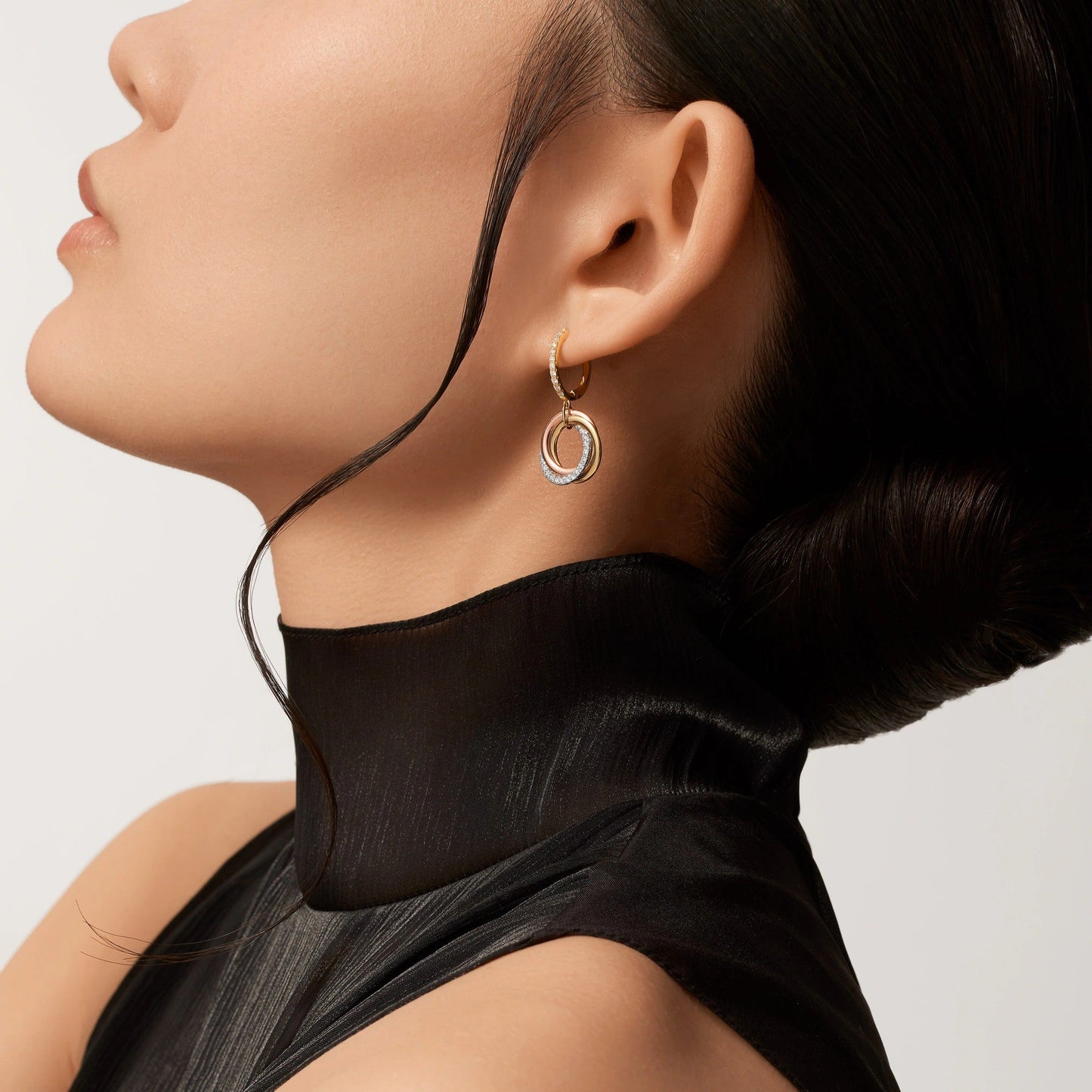[Amore]TRINITY HALF DIAMOND  EARRINGS