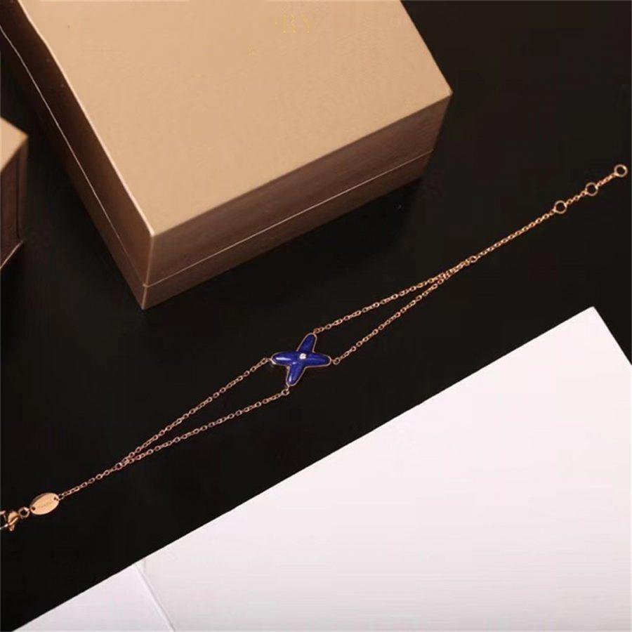 [Amore]Hollow Design Four-Leaf Clover Flower Shape Ring