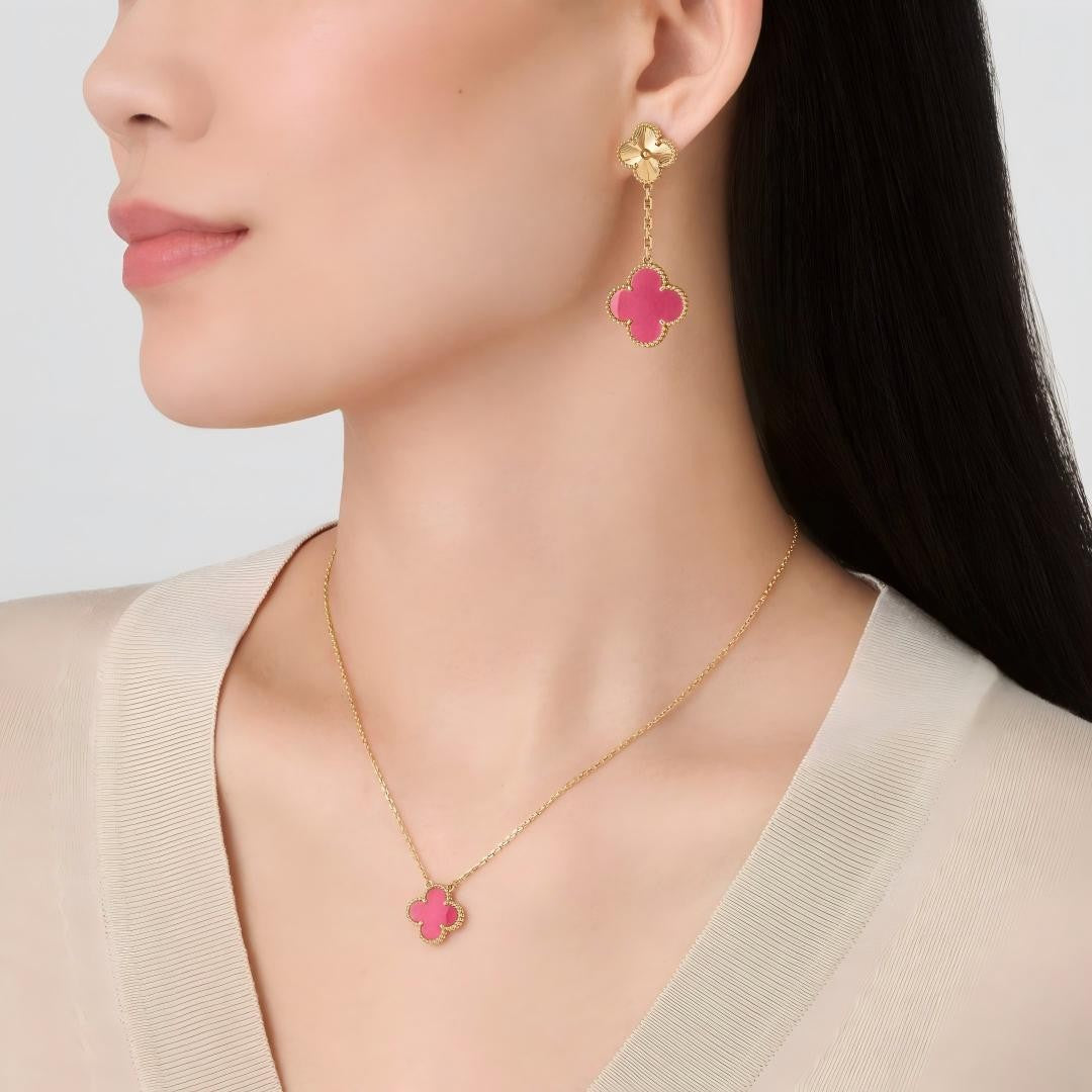 [Amore] NEW CLOVER 15MM PINK ENAMEL NECKLACE