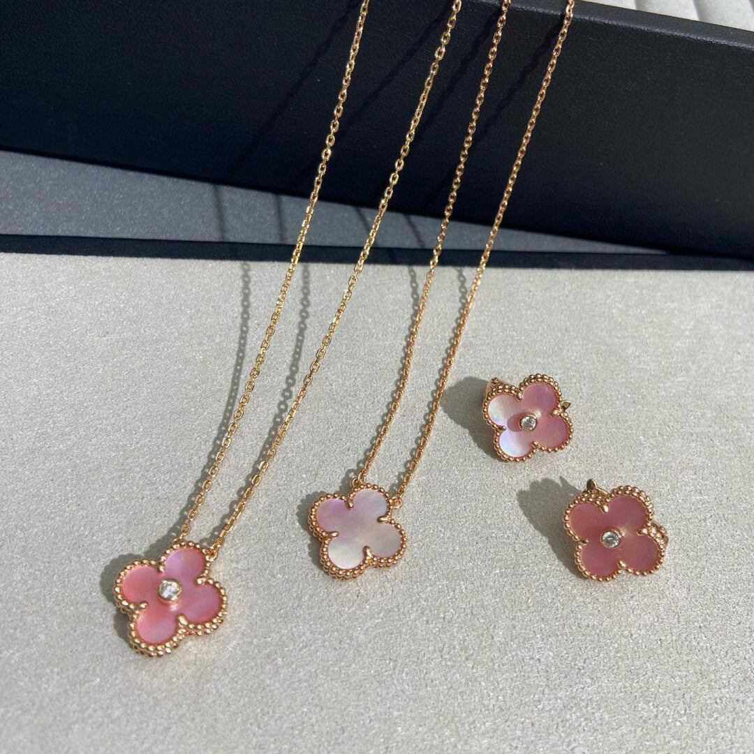 [Amore]CLOVER 15MM DIAMOND PINK MOP NECKLACE