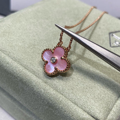 [Amore]CLOVER 15MM DIAMOND PINK MOP NECKLACE