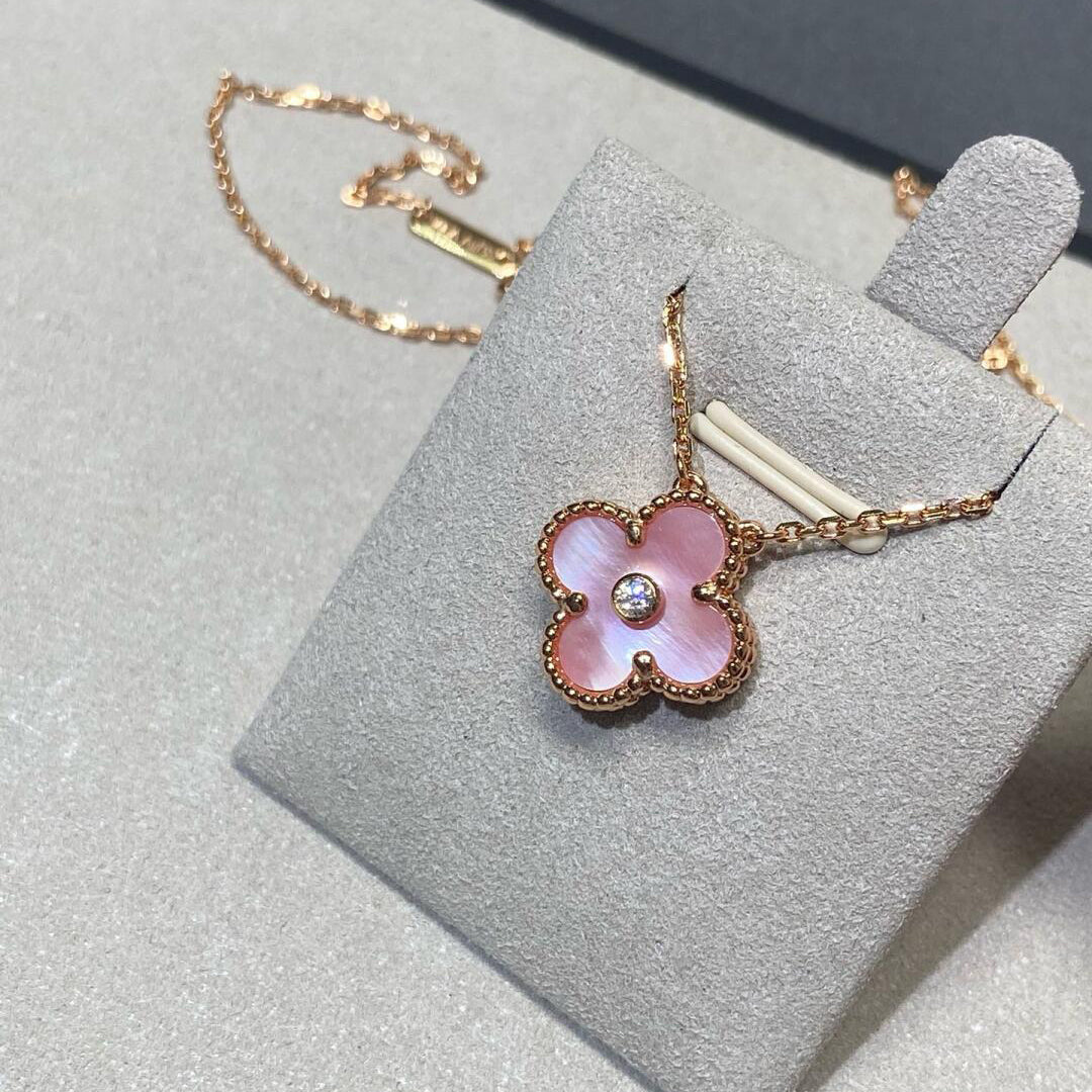 [Amore]CLOVER 15MM DIAMOND PINK MOP NECKLACE