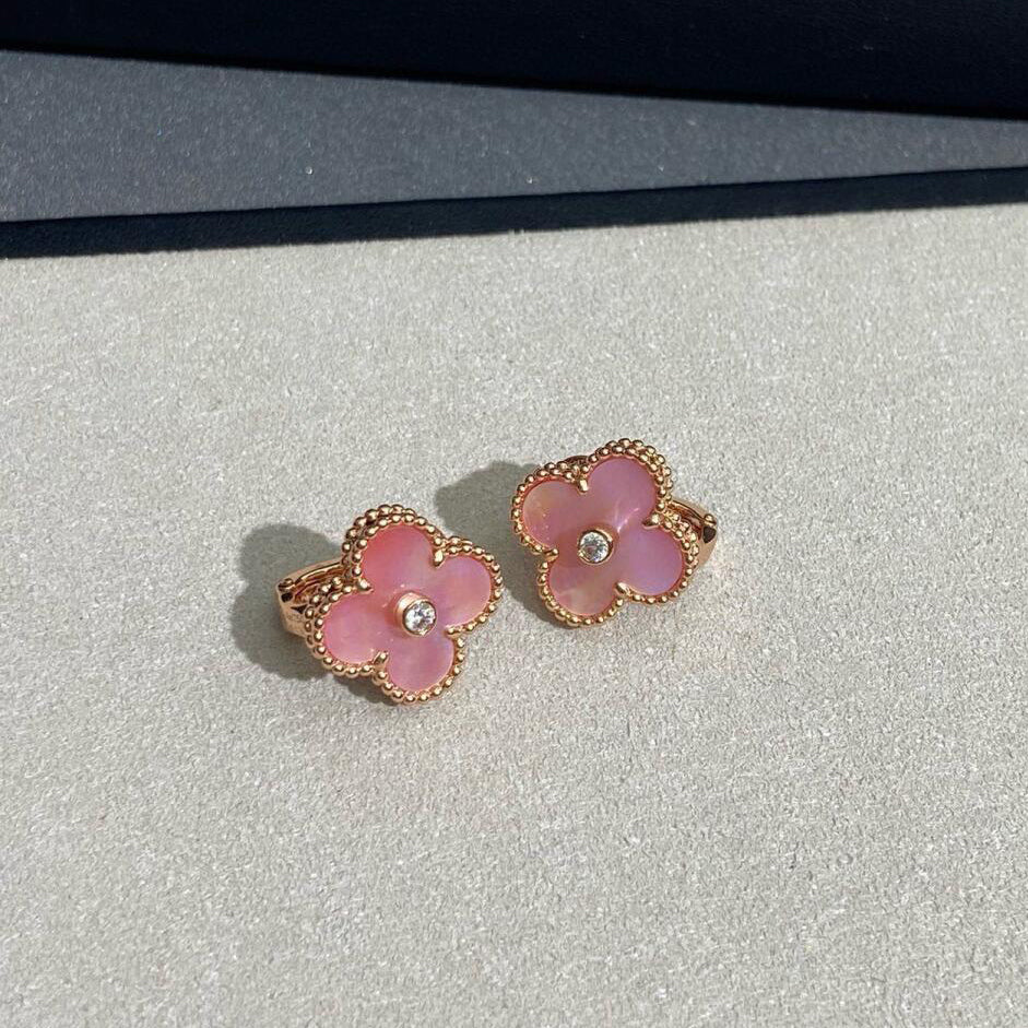 [Amore]CLOVER MEDIUM 1 DIAMOND PINK EARRINGS