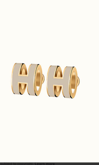 [Amore]MINI POP H GOLD EARRINGS GREY