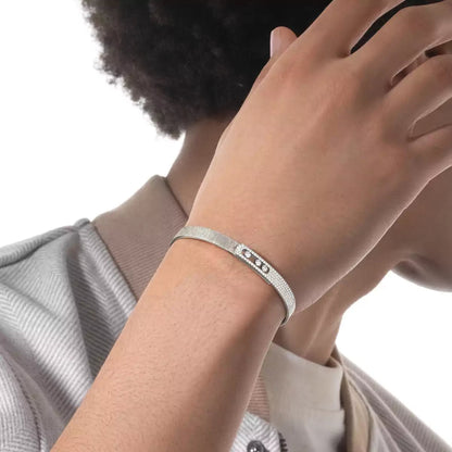 [Amore]Move Noa Ciselé half pavé bangle