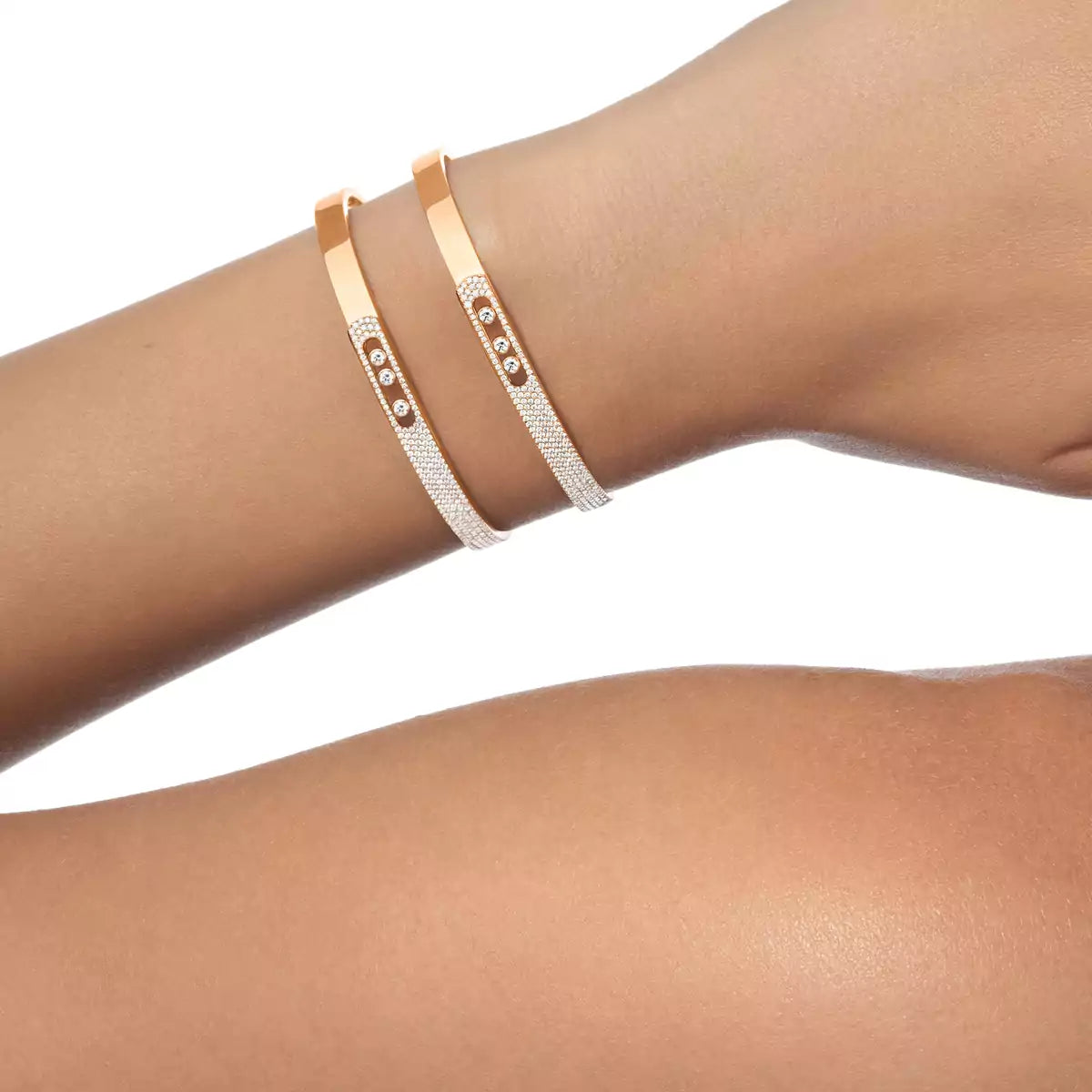 [Amore]Move Noa Rose Gold Pavé Diamond Bangle Bracelet