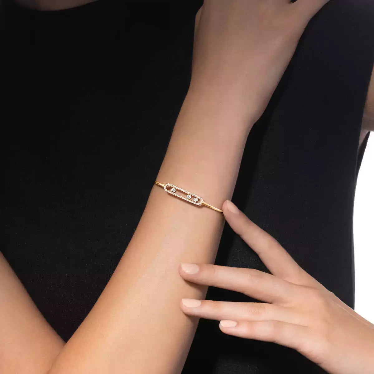 [Amore]Move Pavé Diamond Bangle Bracelet M