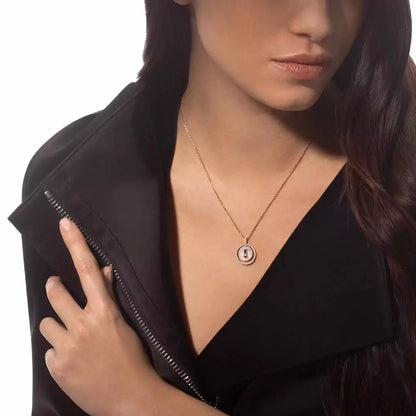 [Amore]Lucky Move Diamond Necklace in Rose Gold and White Mother-of-Pearl