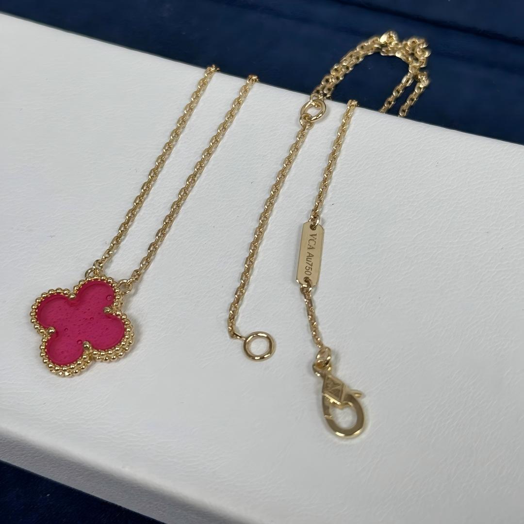 [Amore] NEW CLOVER 15MM PINK ENAMEL NECKLACE