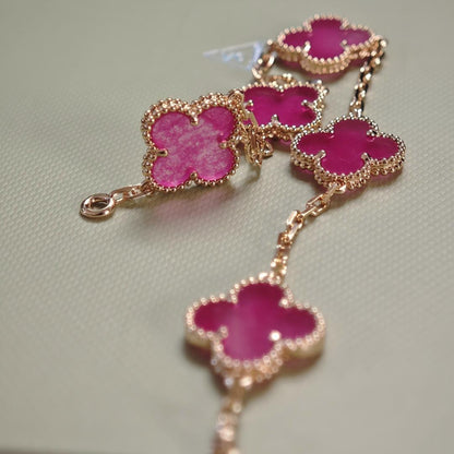[Amore]NEW CLOVER 5 MOTIFS PINK ENAMEL BRACELET