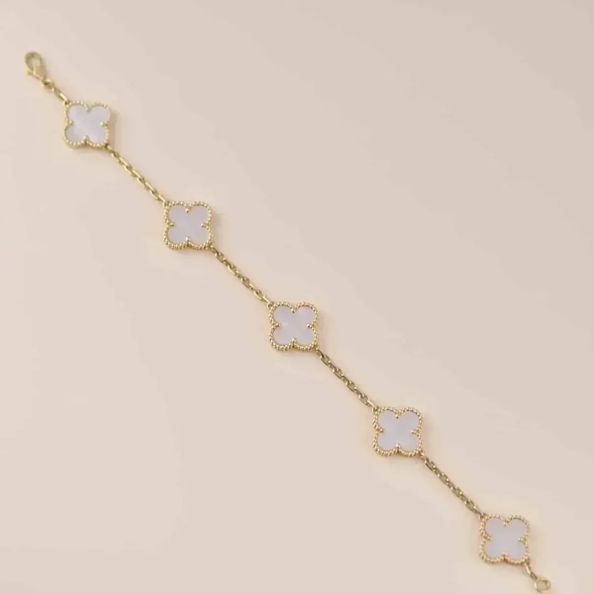 [Amore]CLOVER WHITE PEARL MOP 5 MOTIF BRACELET COLLECTION