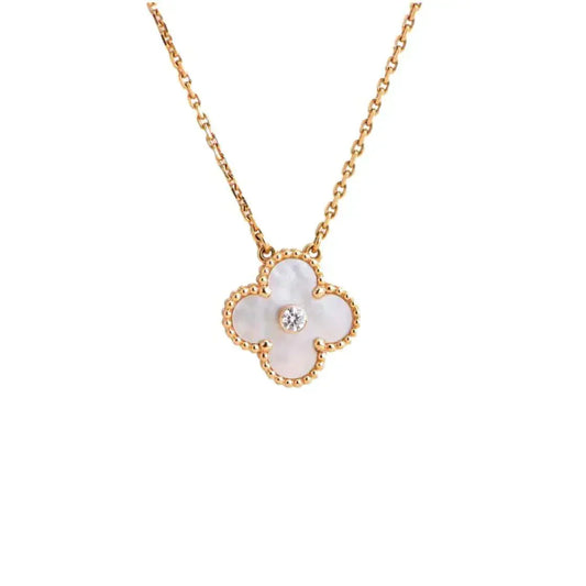 [Amore]CLOVER 15MM DIAMOND WHITE FRITILLARIA NECKLACE