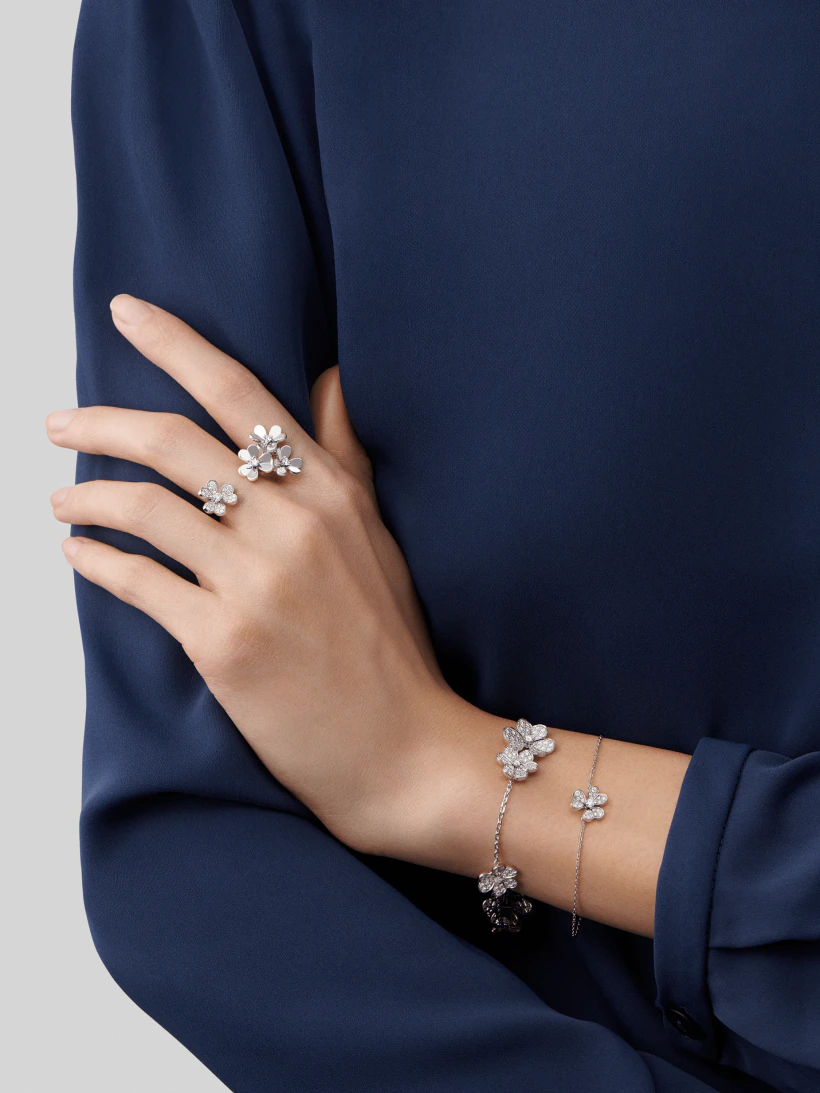 [Amore]FRIVOLE SILVER FLOWER DIAMOND BRACELET