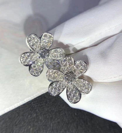 [Amore]FRIVOLE SILVER FLOWER DIAMOND EARRINGS